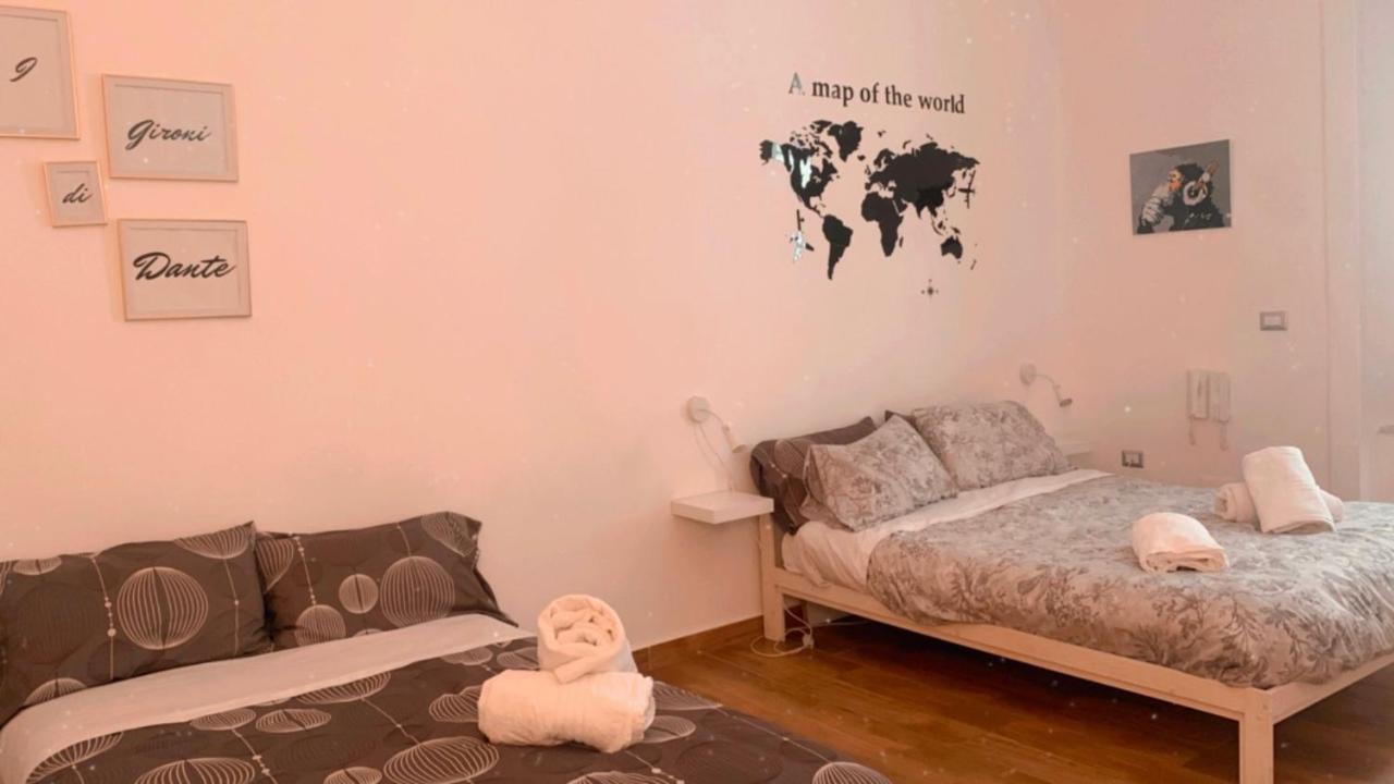 Apartmán I Gironi Di Dante Neapol Exteriér fotografie