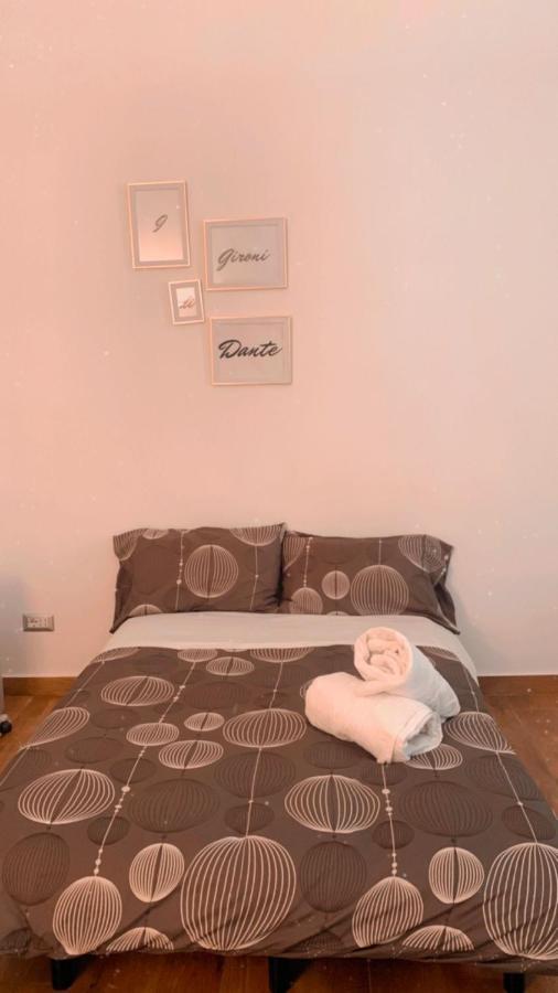 Apartmán I Gironi Di Dante Neapol Exteriér fotografie